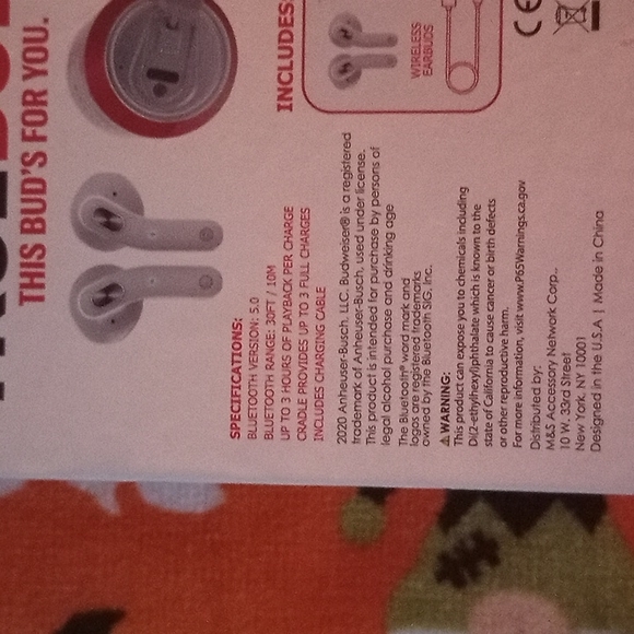 Beer lovers Budweiser earbuds earphones headphones NWB Christmas gift ideal - Picture 4 of 4